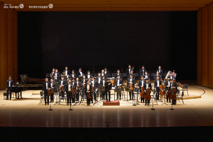 982480074_yQTMDWR3_05.jpg (850×567)